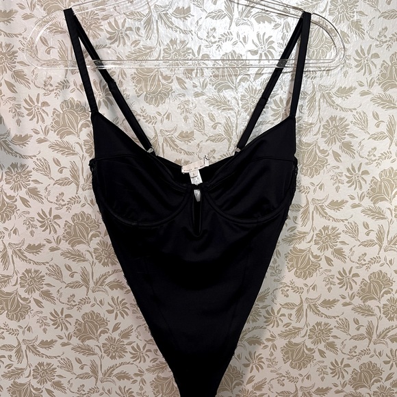 Fleur Du Mal black and lace bodysuit - Picture 2 of 4